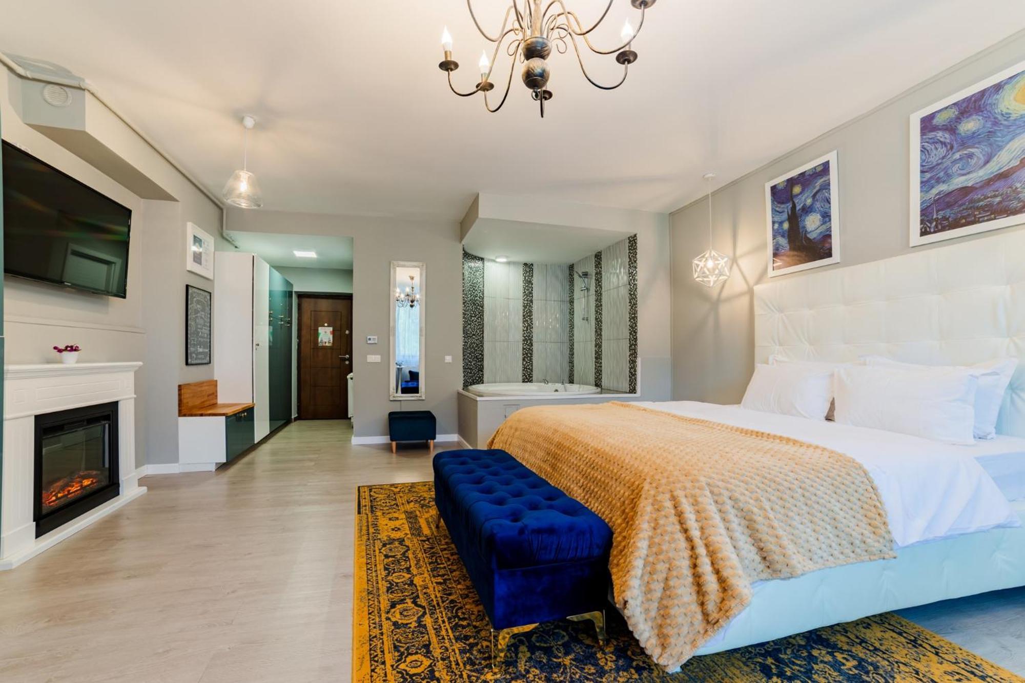 Romantic Jacuzzi Luxury Apartment Sinaia Zewnętrze zdjęcie